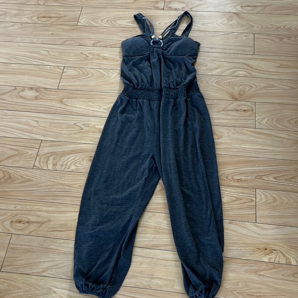 Connection 18 Gray Romper! Size S